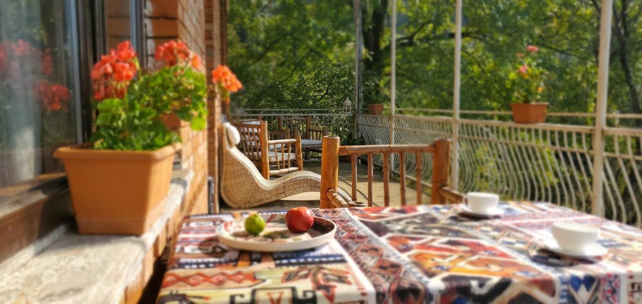 Villa Gelati Kutaisi Bagian luar foto